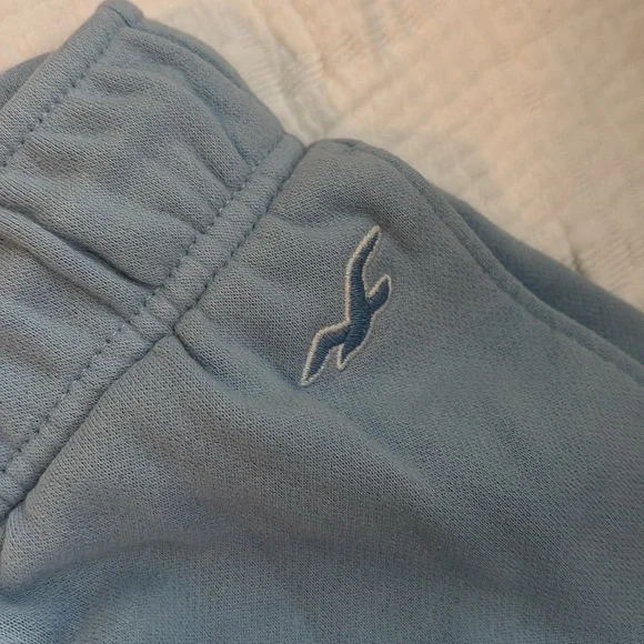 Hollister Men's Sky Blue Athletic set - Picture 5 of 5